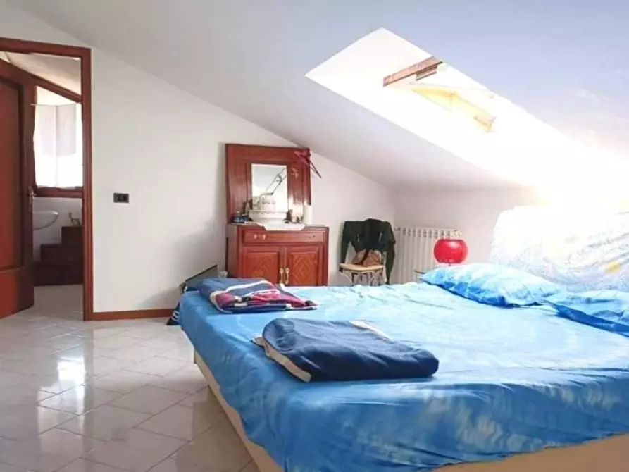 Immagine 7 di Appartamento in vendita  a Massa