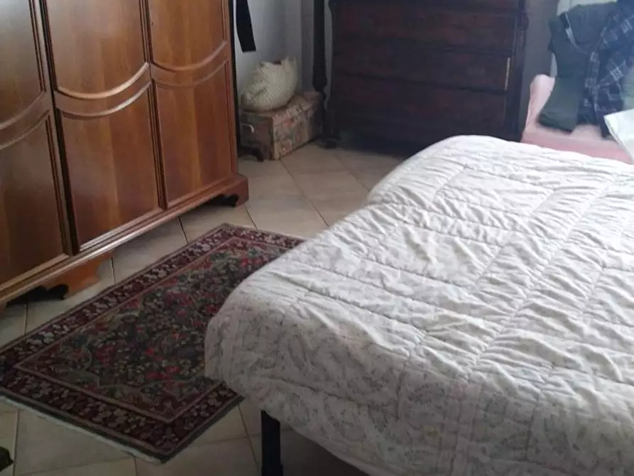 Immagine 4 di Appartamento in vendita  a Carrara