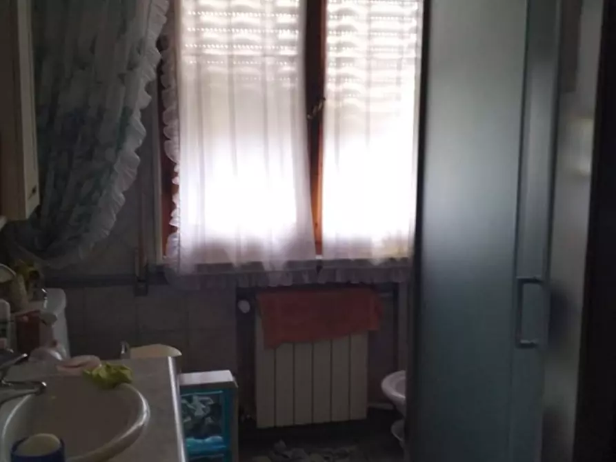 Immagine 7 di Appartamento in vendita  a Carrara