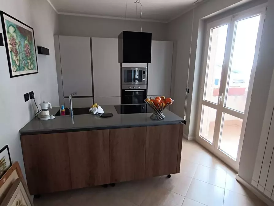 Immagine 8 di Mansarda in vendita  a Massa