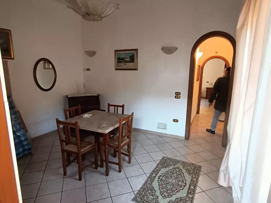 Immagine 6 di Villetta a schiera in vendita  a Massa