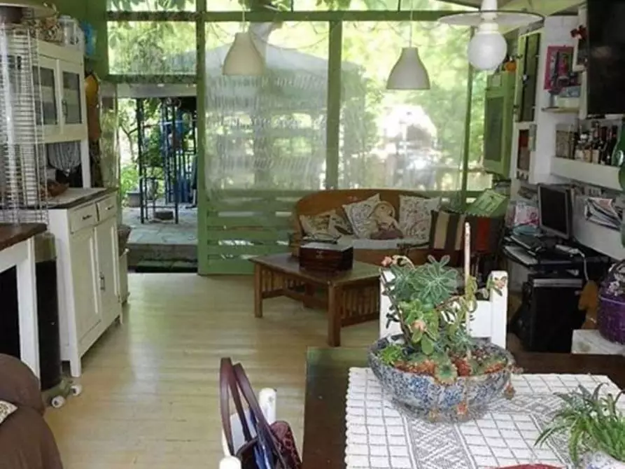 Immagine 22 di Casa indipendente in vendita  a Massa