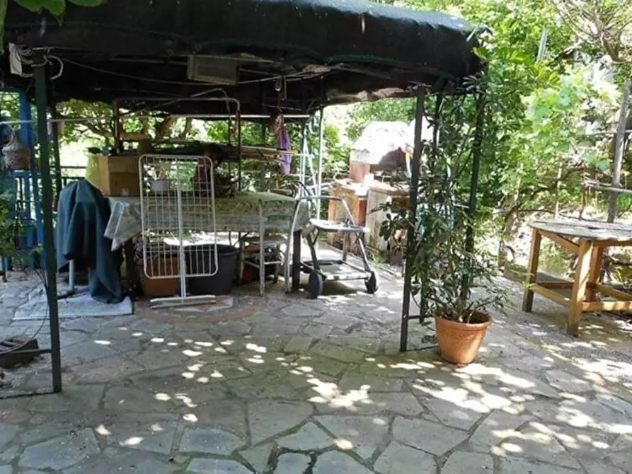 Immagine 25 di Casa indipendente in vendita  a Massa