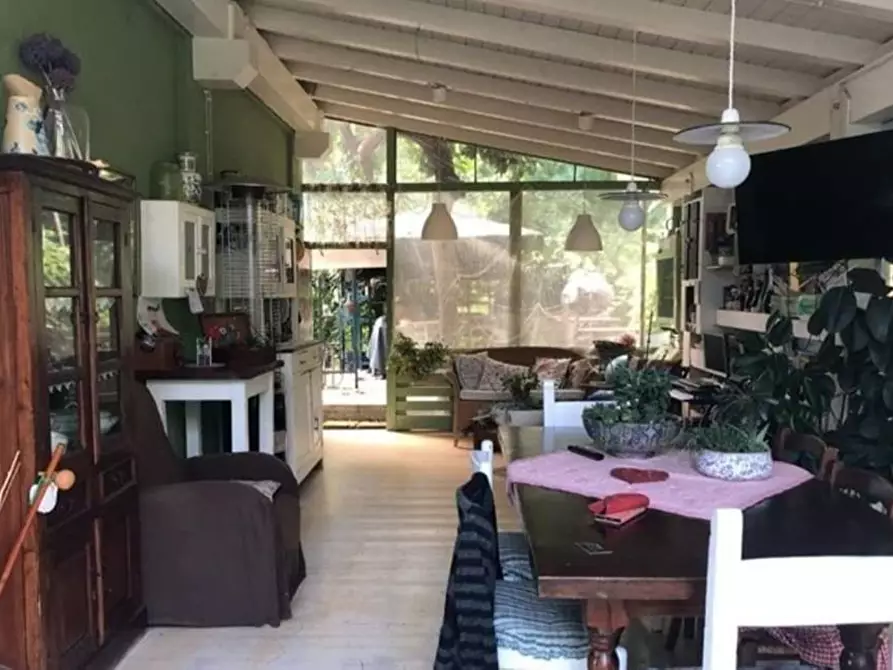 Immagine 11 di Casa indipendente in vendita  a Massa