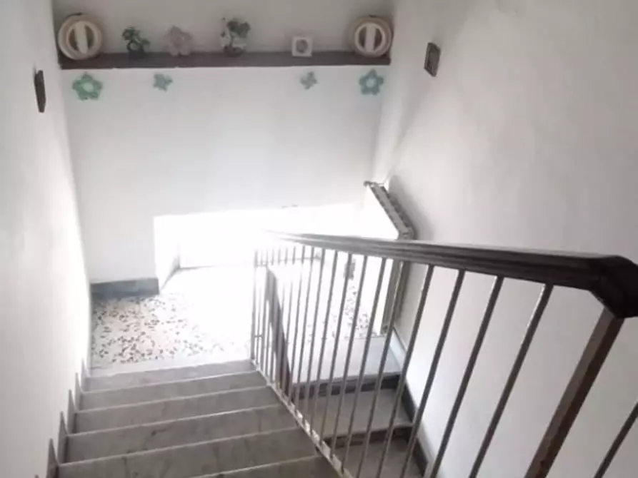 Immagine 23 di Casa indipendente in vendita  a Massa