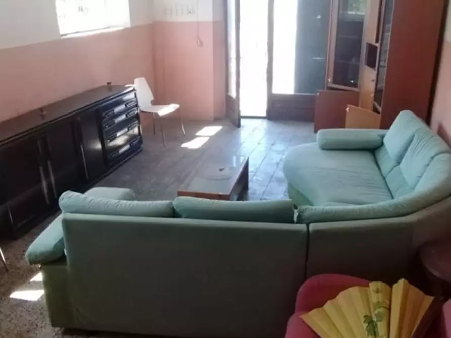 Immagine 6 di Casa indipendente in vendita  a Massa