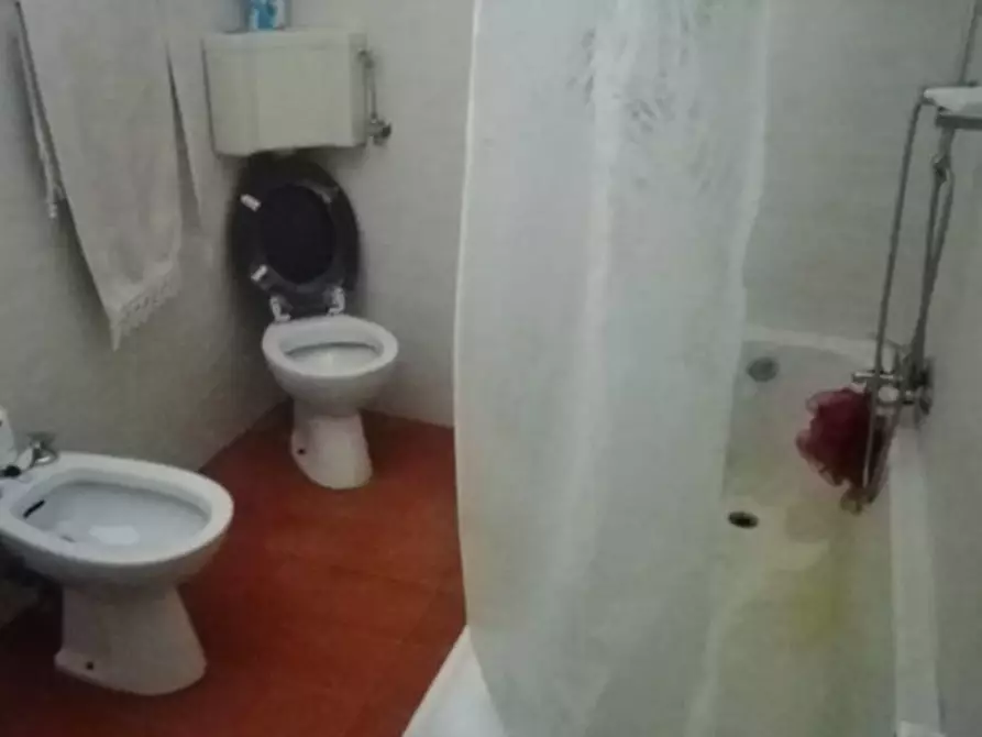 Immagine 22 di Casa indipendente in vendita  a Massa