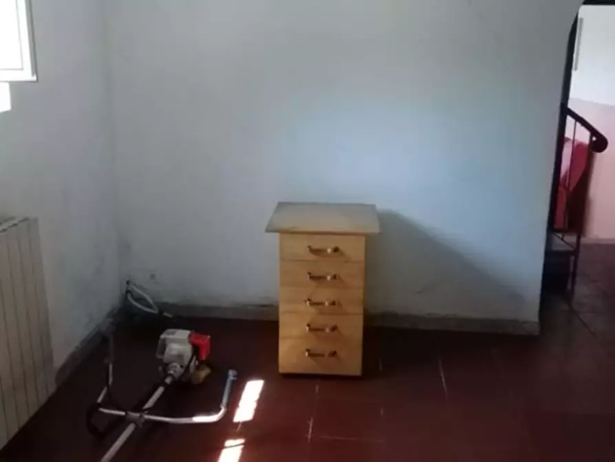 Immagine 17 di Casa indipendente in vendita  a Massa