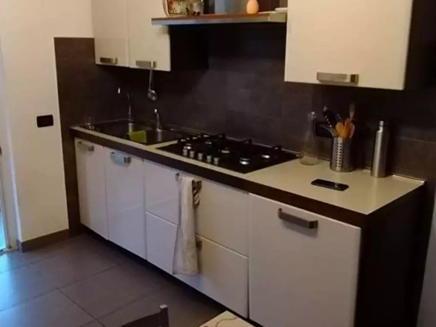 Immagine 7 di Casa bifamiliare in vendita  a Massa