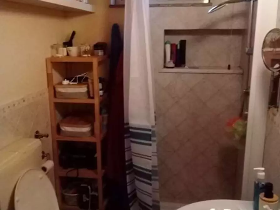 Immagine 13 di Casa bifamiliare in vendita  a Massa