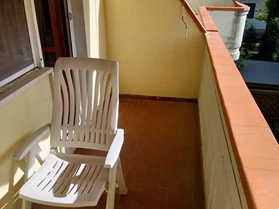 Immagine 13 di Villetta a schiera in vendita  a Massa