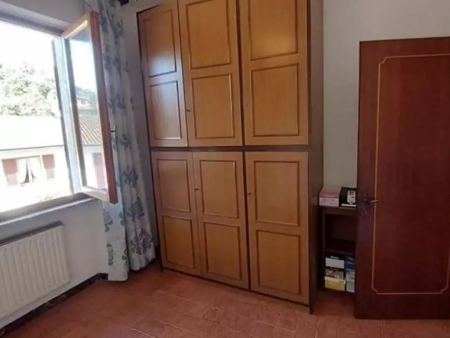 Immagine 16 di Appartamento in vendita  a Massa