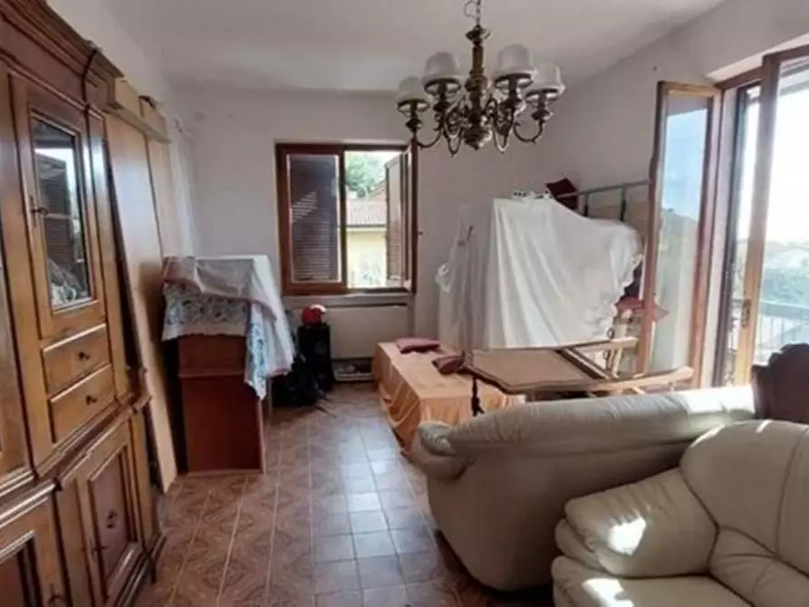 Immagine 4 di Appartamento in vendita  a Massa