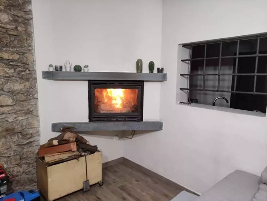 Immagine 10 di Casa indipendente in vendita  a Massa