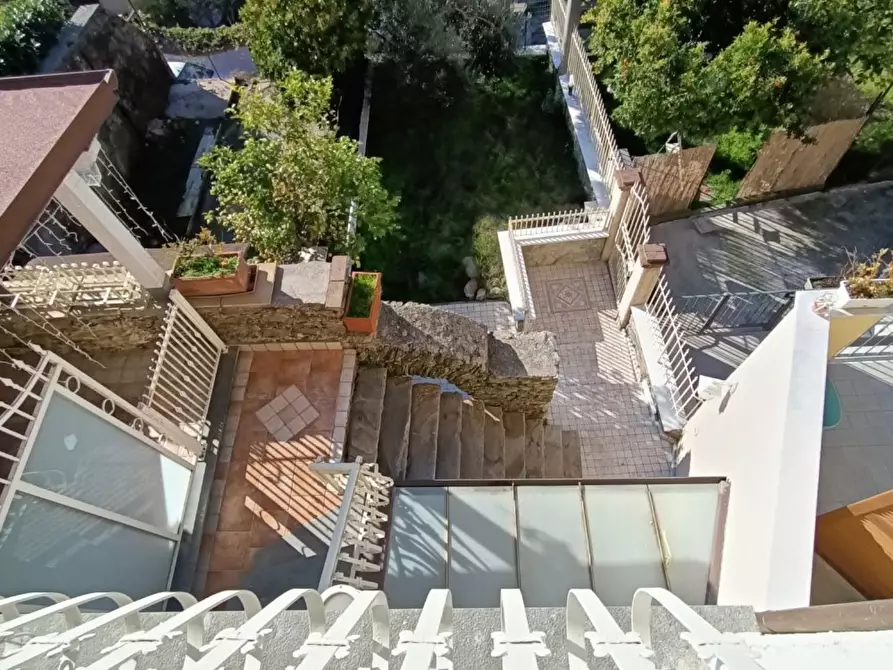 Immagine 7 di Villetta a schiera in vendita  a Massa