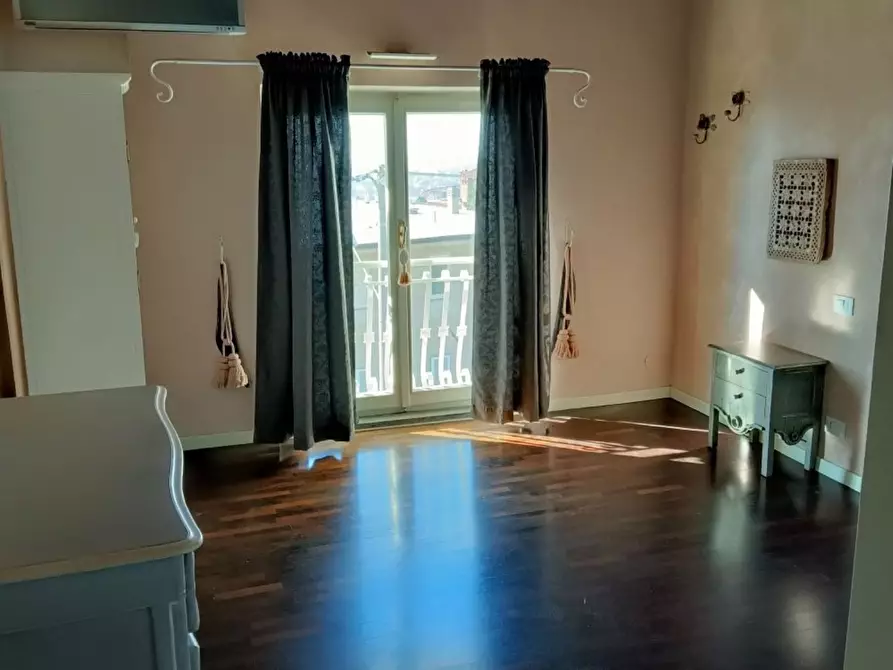 Immagine 3 di Villetta a schiera in vendita  a Massa