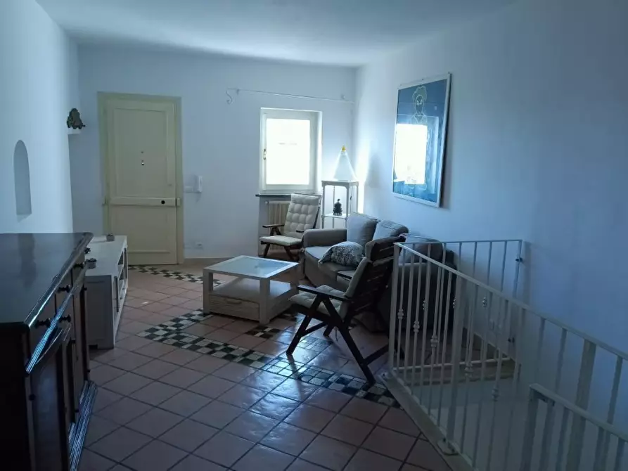 Immagine 8 di Villetta a schiera in vendita  a Massa