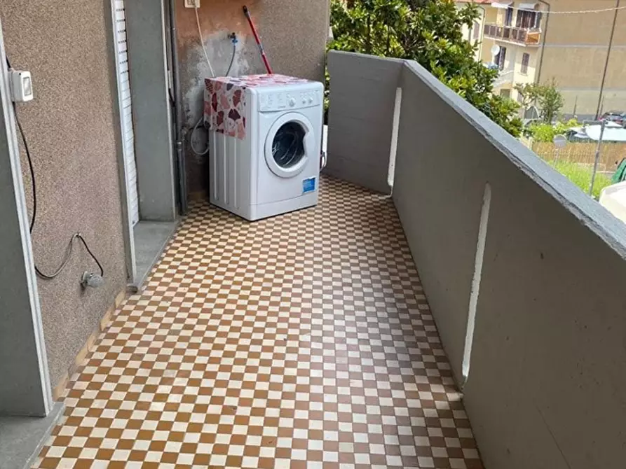 Immagine 10 di Appartamento in vendita  a Massa