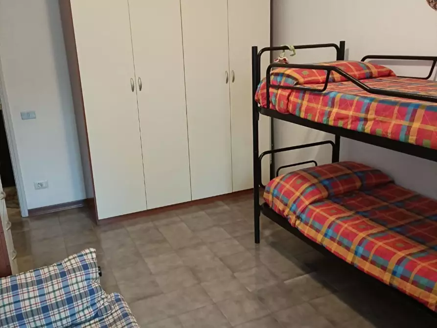 Immagine 5 di Appartamento in vendita  a Massa