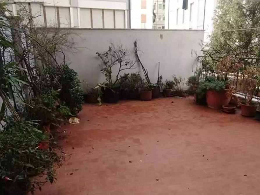 Immagine 8 di Appartamento in vendita  a Massa