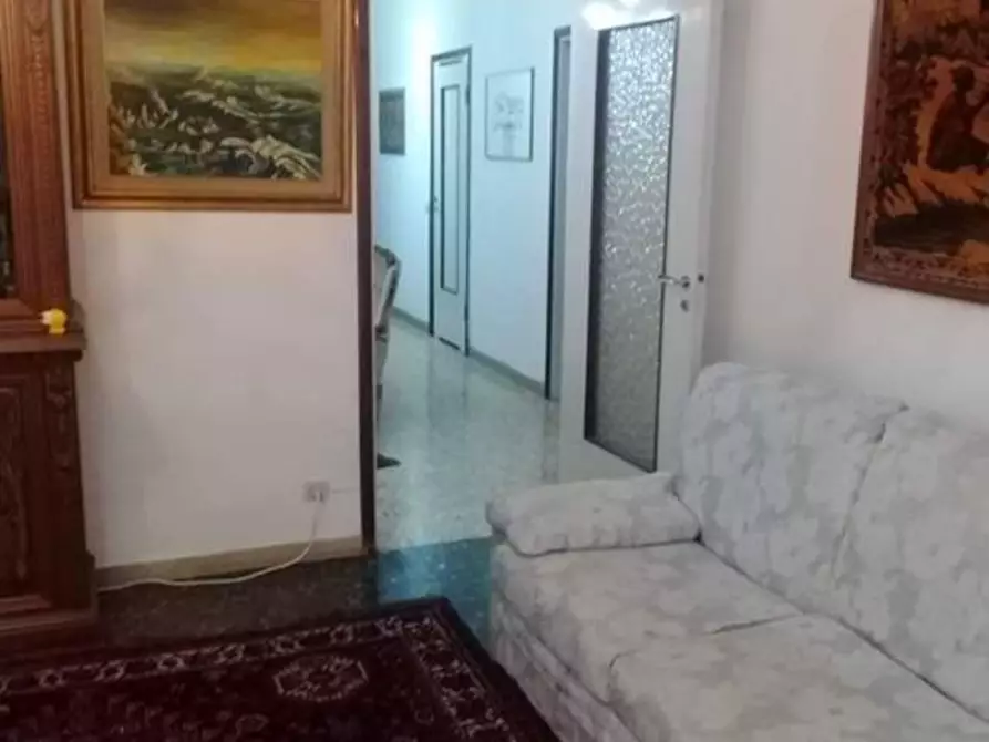 Immagine 7 di Appartamento in vendita  a Massa