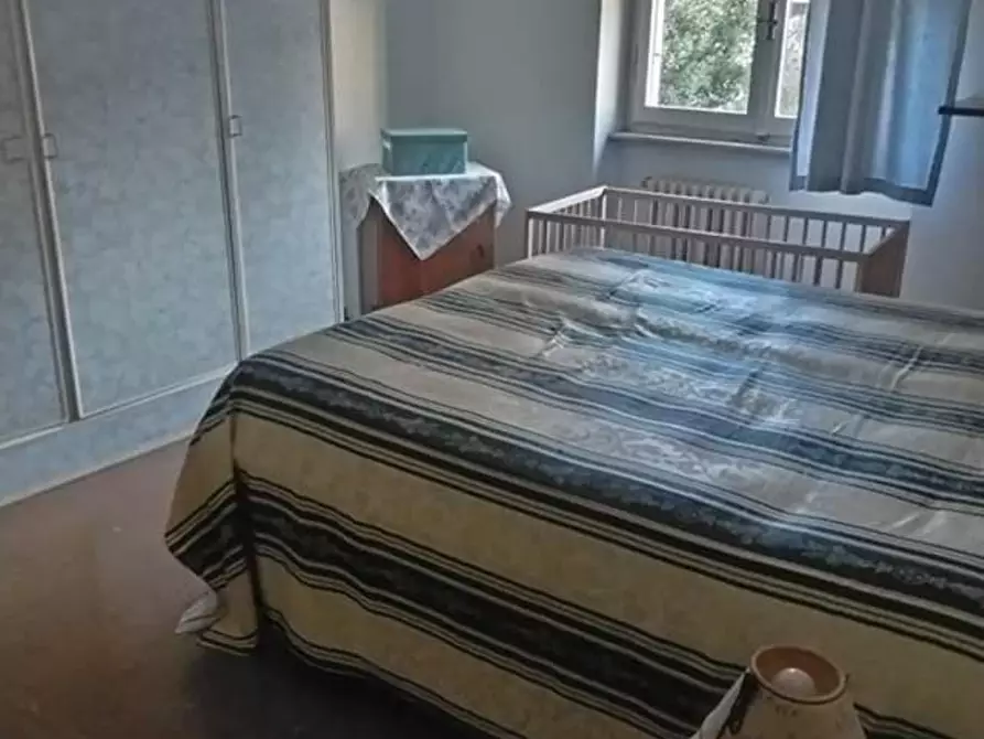 Immagine 5 di Appartamento in vendita  a Massa