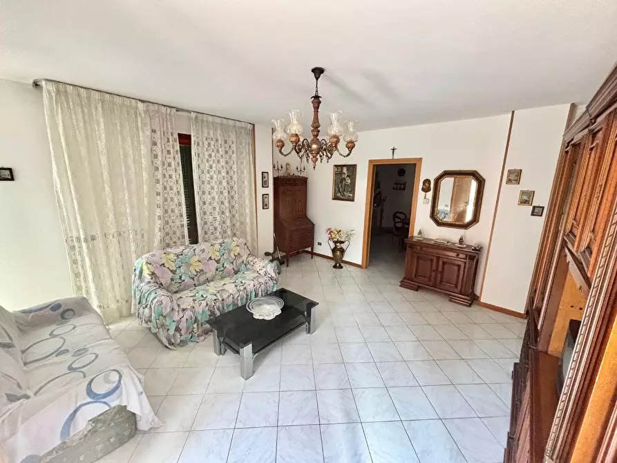 Immagine 14 di Villetta a schiera in vendita  a Castelfranco Di Sotto