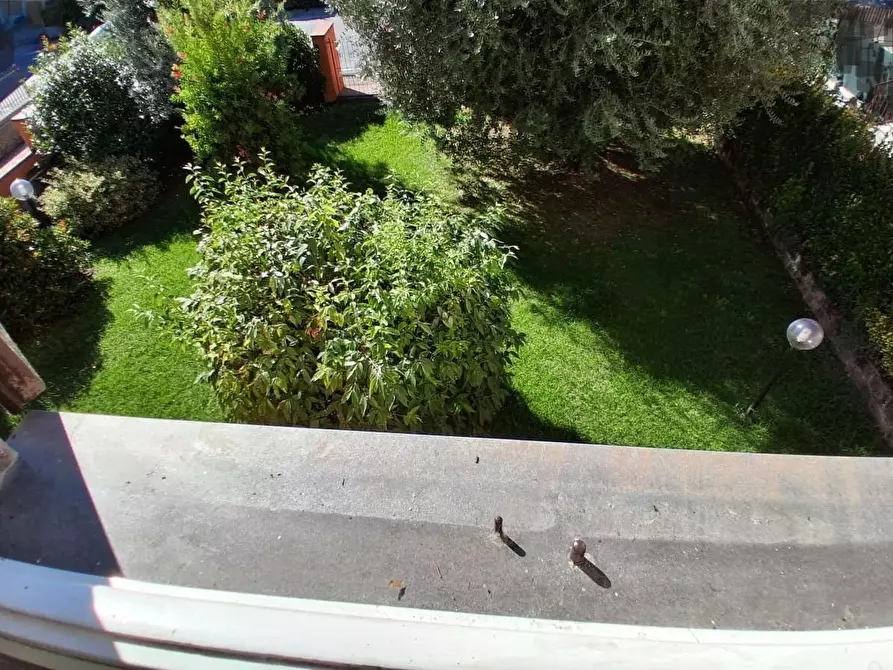 Immagine 24 di Villa in vendita  a Lucca