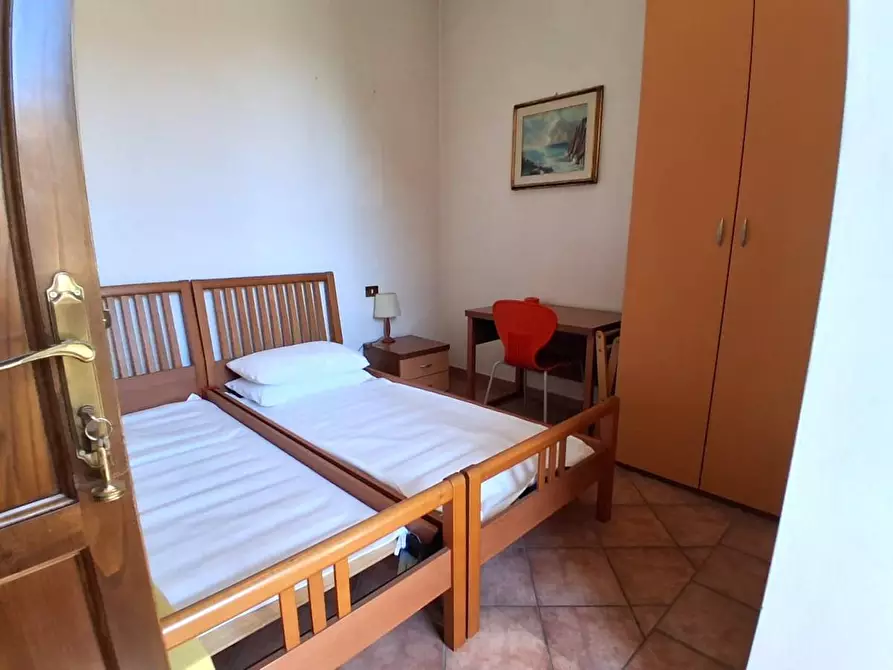 Immagine 25 di Villa in vendita  a Lucca