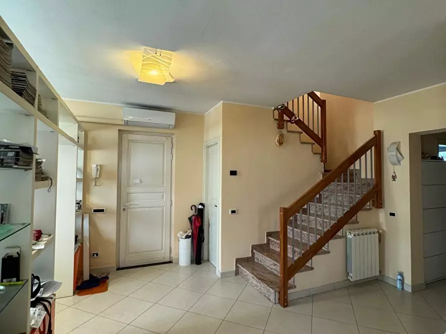 Immagine 38 di Casa indipendente in vendita  a Capannori