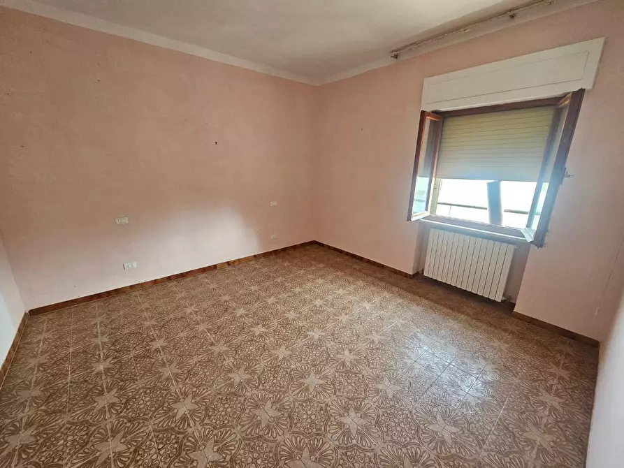 Immagine 22 di Appartamento in vendita  a Collesalvetti