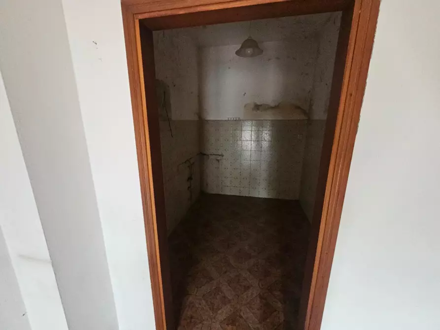 Immagine 35 di Appartamento in vendita  a Collesalvetti