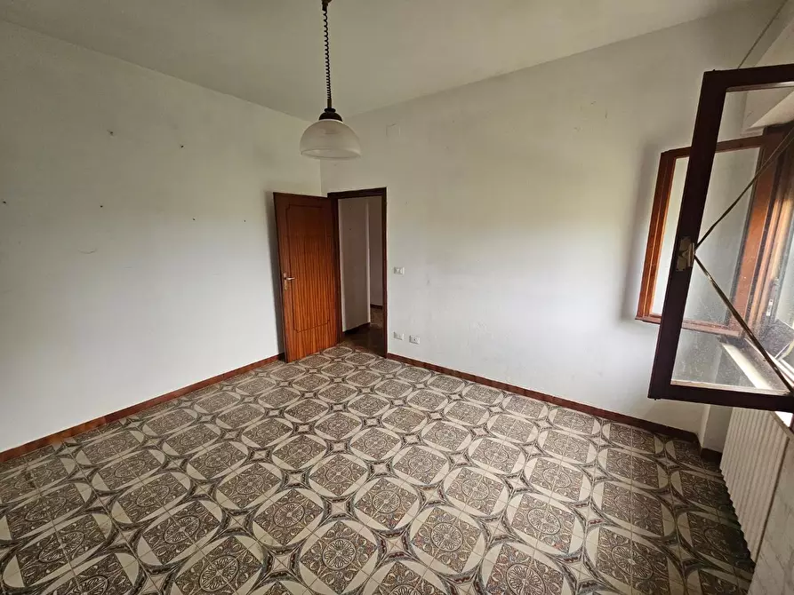 Immagine 28 di Appartamento in vendita  a Collesalvetti