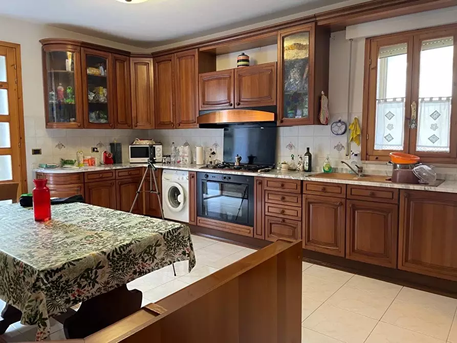 Immagine 13 di Appartamento in vendita  a Collesalvetti