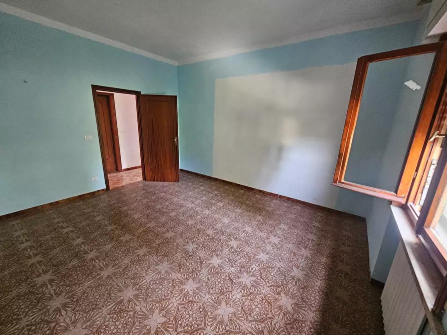 Immagine 25 di Appartamento in vendita  a Collesalvetti