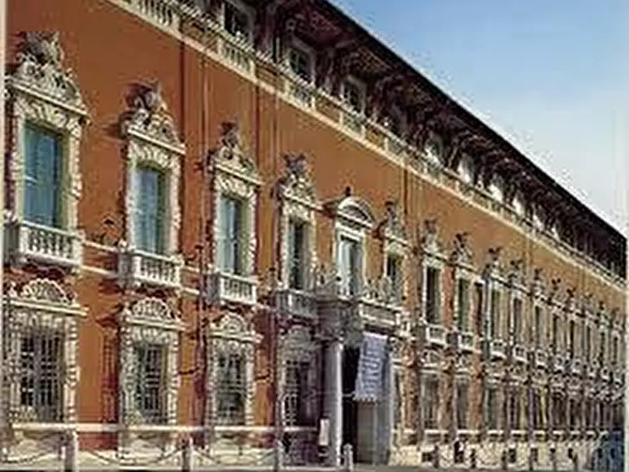 Immagine 10 di Appartamento in vendita  a Massa