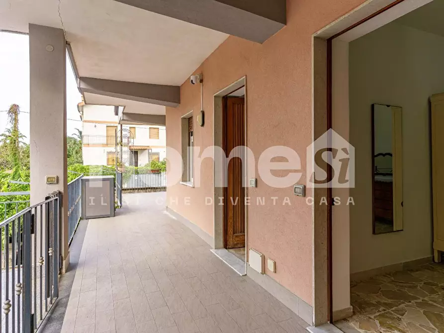 Immagine 20 di Villa in vendita  a Acireale