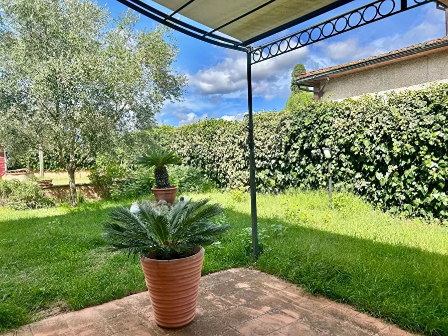 Immagine 35 di Porzione di casa in vendita  a Monteriggioni