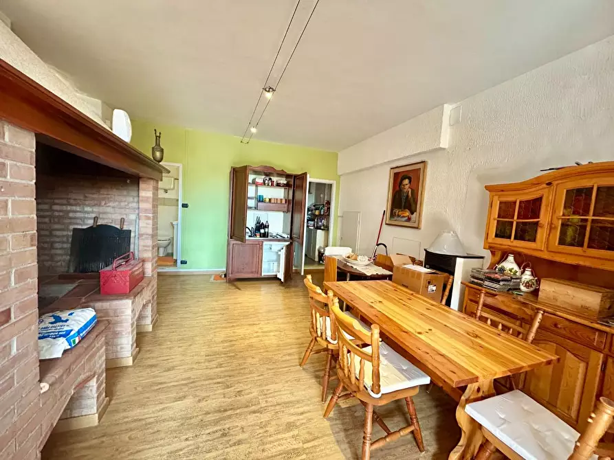 Immagine 40 di Porzione di casa in vendita  a Monteriggioni