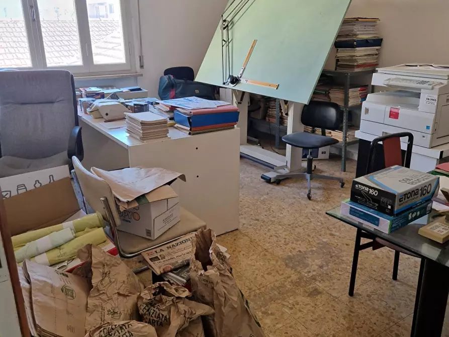 Immagine 14 di Appartamento in vendita  a Pisa