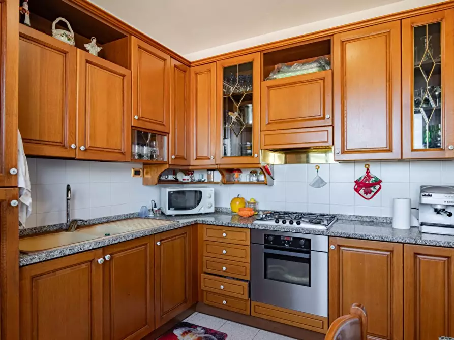 Immagine 31 di Appartamento in vendita  a Pisa