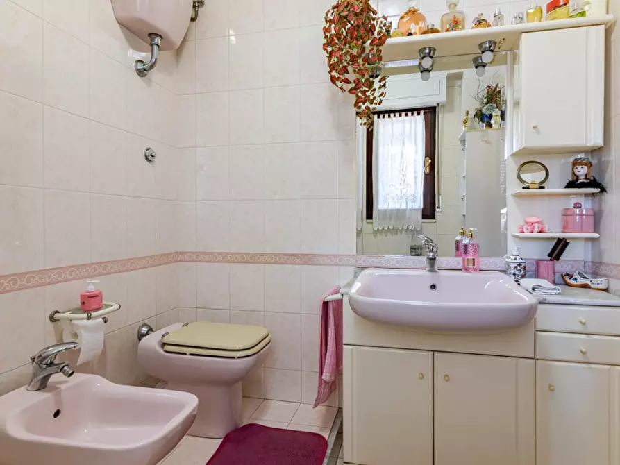 Immagine 7 di Appartamento in vendita  a Pisa