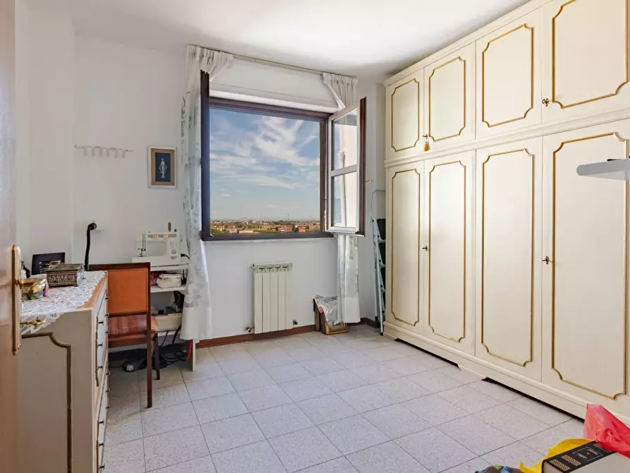 Immagine 10 di Appartamento in vendita  a Pisa