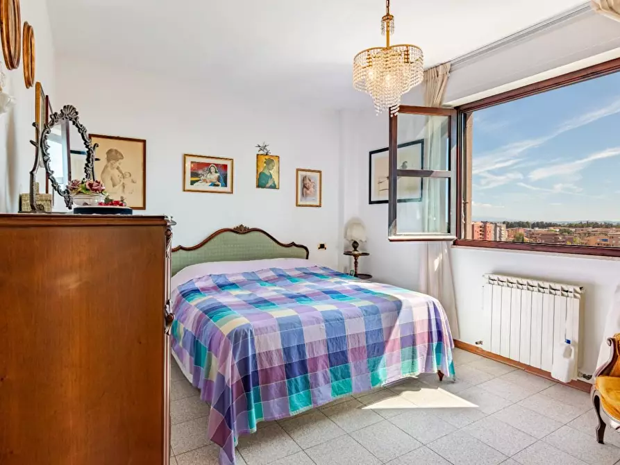 Immagine 2 di Appartamento in vendita  a Pisa