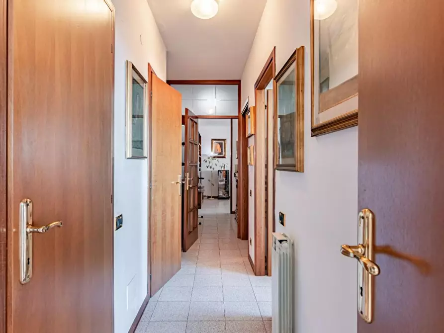 Immagine 5 di Appartamento in vendita  a Pisa