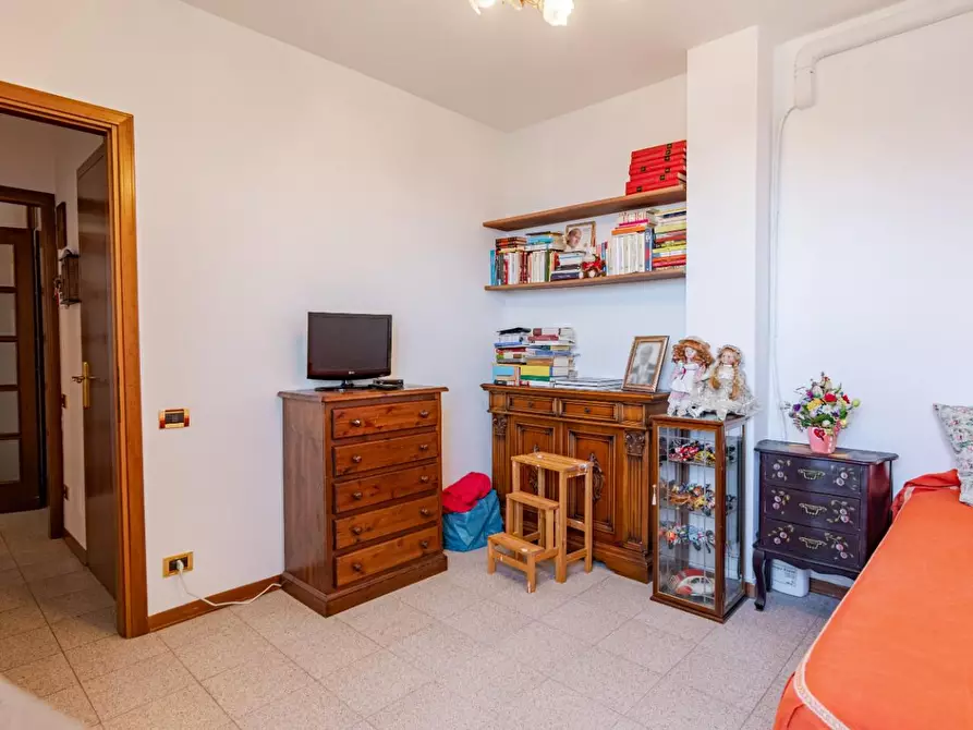 Immagine 18 di Appartamento in vendita  a Pisa