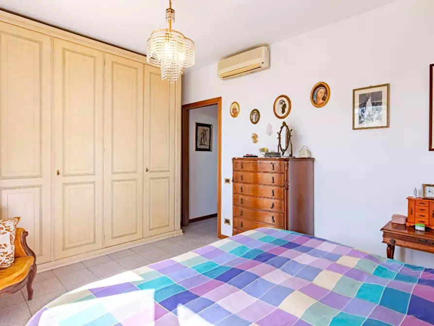 Immagine 4 di Appartamento in vendita  a Pisa