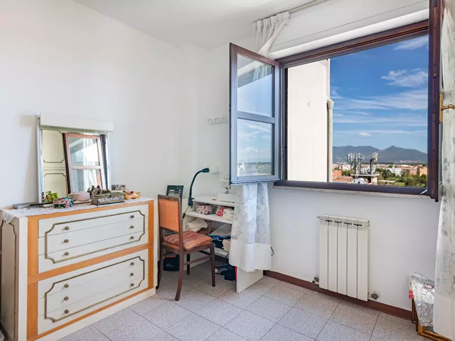 Immagine 11 di Appartamento in vendita  a Pisa