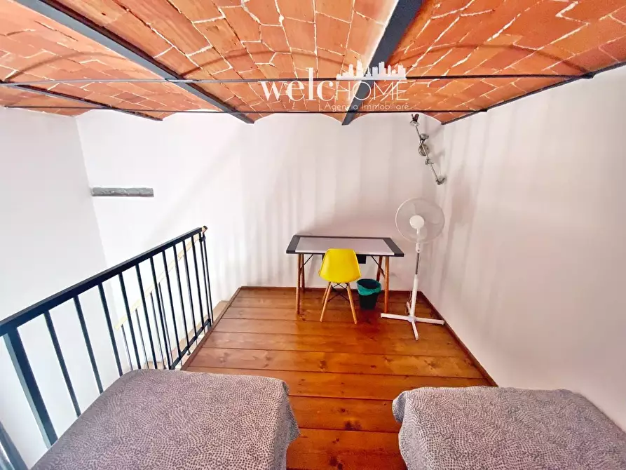 Immagine 10 di Appartamento in vendita  a Campi Bisenzio