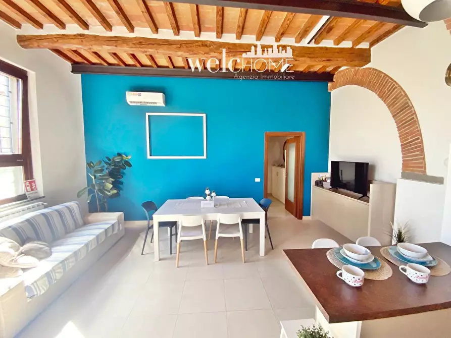 Immagine 18 di Appartamento in vendita  a Campi Bisenzio